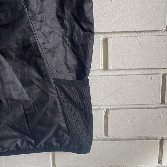 H&M Move | NWOT Black Vest - Picture 3 of 7